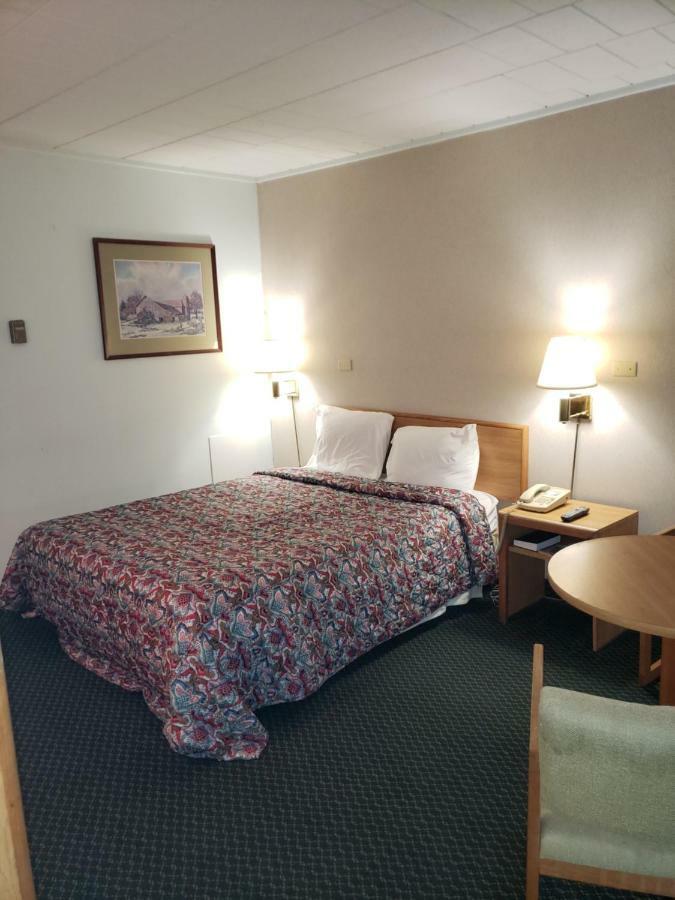 Budget Inn Horseheads Extérieur photo